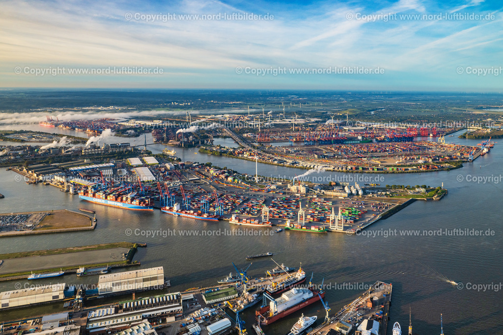 Hamburg_Tollerort_Containerterminal_Ctt_Hhla_ELS_1211181023 | HAMBURG 21.08.2023 Containerterminal im Containerhafen des Überseehafen Container Terminal Tollerort in Hamburg. // Container Terminal in the port of the international port Container Terminal Tollerort in Hamburg. Foto: Martin Elsen