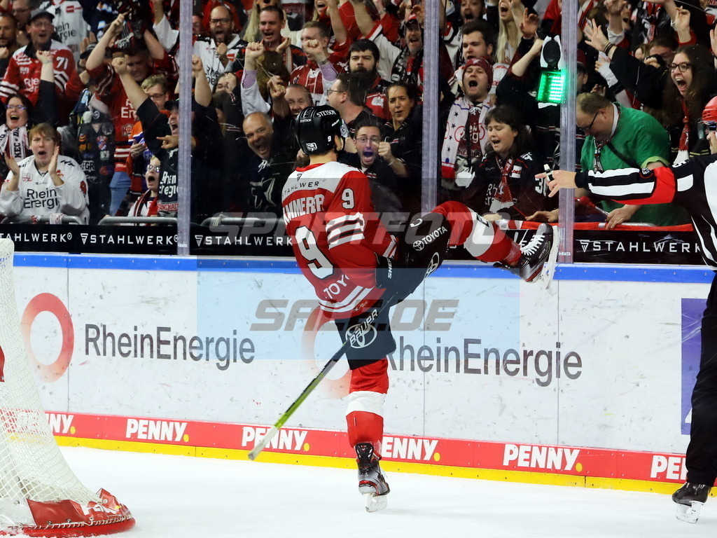 Maximilian Kammerer - KEC | Maximilian Kammerer - KEC - Realisiert mit Pictrs.com