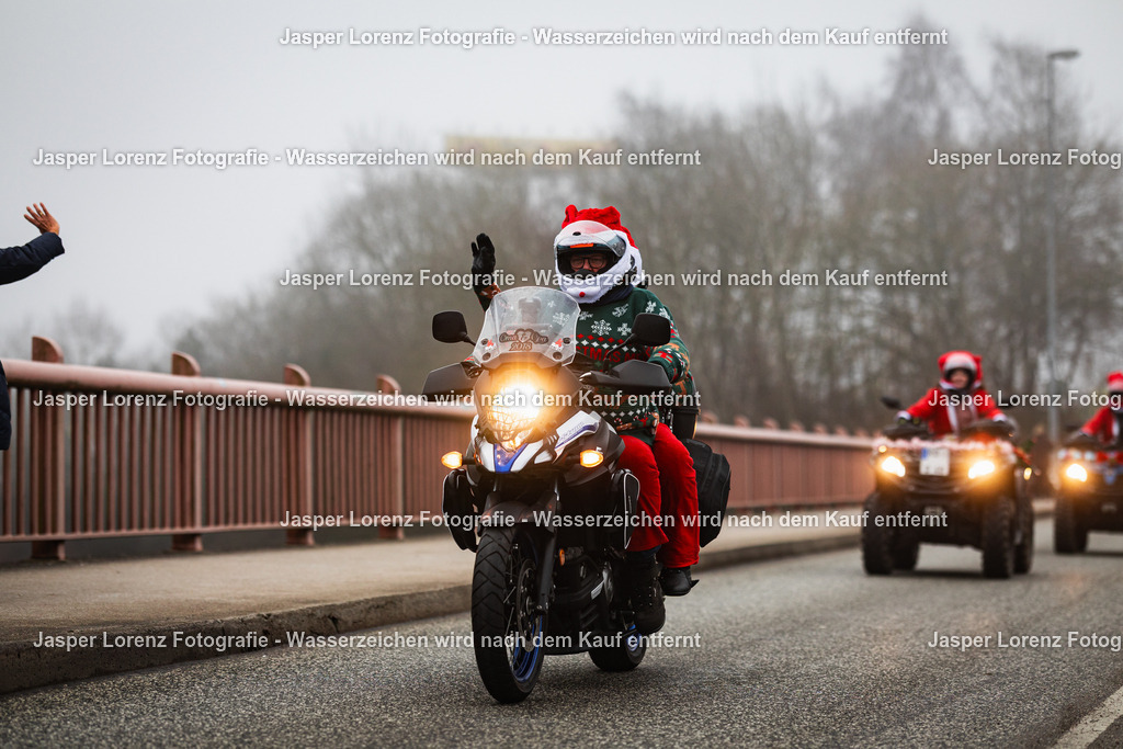 X-Mas Ride I Kiel I 2025 | Jasper Lorenz Fotografie - Realisiert mit Pictrs.com