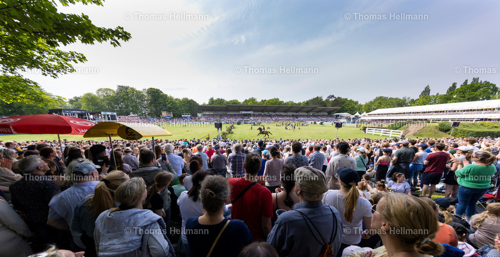 TH_Übersicht Derby-Platz_8021 | Deutsches Spring- und Dressur-Derby 2023 am 21.05.23 in Hamburg, Derby Platz Klein Flottbek, Thomas Hellmann, _H_R1385