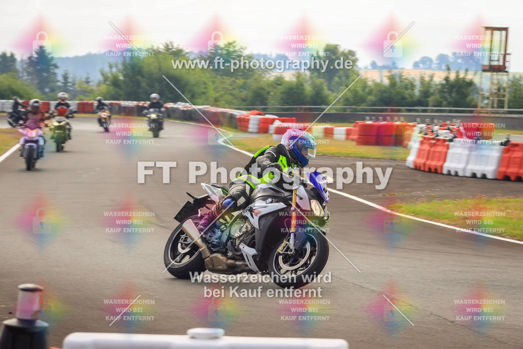 _DSK2085 | Hier findet Ihr Bilder von Touristenfahrten auf der Nürburgring Nordschleife oder von anderen Veranstaltungen die ich besucht habe. Viel Spass beim Durch Schauen 