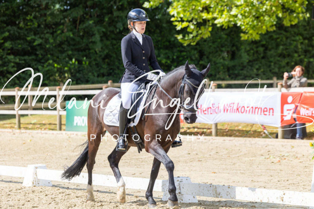 7I8A4211 | melanie-engelhardt-photography - Realisiert mit Pictrs.com