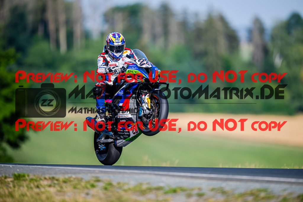 MaZZes_FotoMatrix_220724_9046 | IDM1000