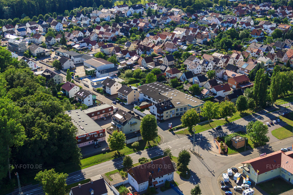 Luftbild: Elsässer Straße in Kandel im Bundesland Rheinland-Pfalz in Deutschland. Foto: IMG_30661.jpg vom 31.07.2010 durch Werner Riehm/FLY-FOTO.de