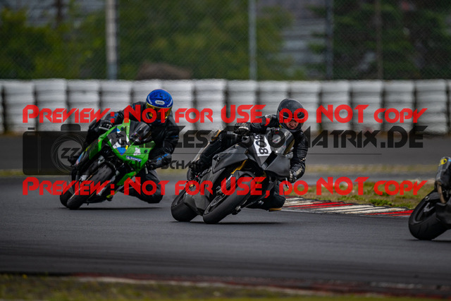 MaZZes_FotoMatrix_230719_6402 | ROT