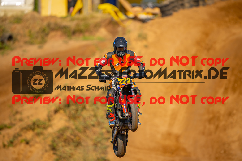 MaZZes-Fotomatrix-20260815-602284 | S2