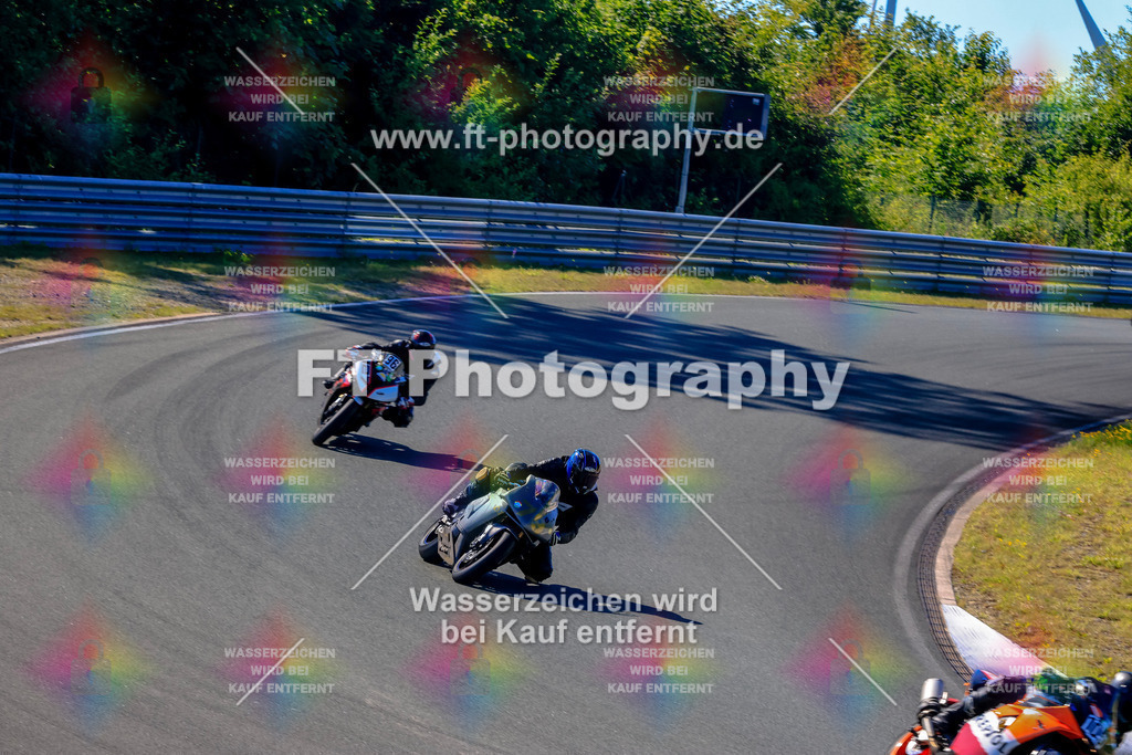 _TCM5444 | Hier findet Ihr Bilder von Touristenfahrten auf der Nürburgring Nordschleife oder von anderen Veranstaltungen die ich besucht habe. Viel Spass beim Durch Schauen 