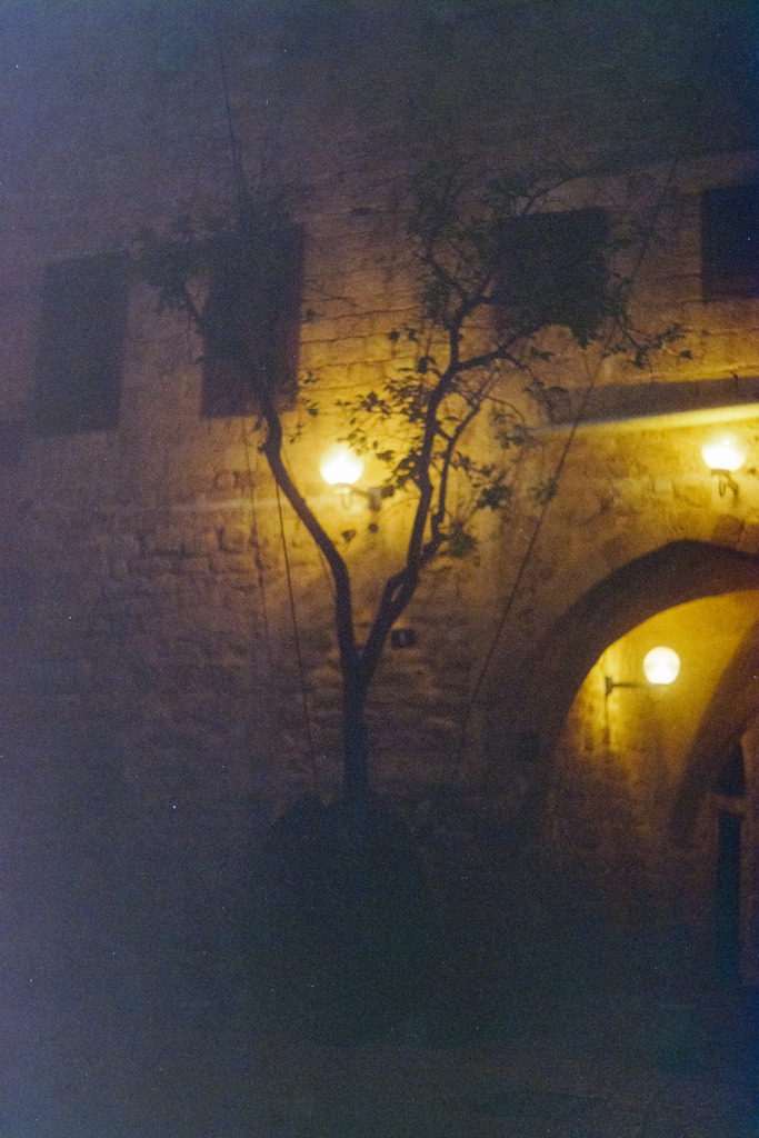 Jaffa, Israel | Online Shop für Christen: Christliche Poster XXL, Plakate, Wandbilder als Leinwand & christliche Postkarten, Kalender, Sticker & Lizenzen zum Download. Die Kunstwerke im christliche Geschenke Shop zeigen die Jahreslosung 2025, Gott, Jesus & mehr.