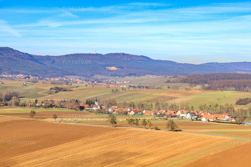 Luftbild: Ortsansicht von Süden in Cleebourg im Bundesland Bas-Rhin in Frankreich.Foto: IMG_37385.jpg vom 07.02.2011 durch Werner Riehm/FLY-FOTO.deAuflösung des Originals: 4752 x 3168 px