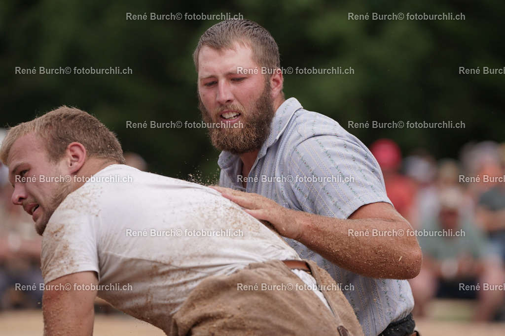 DSC00470-2 | René Burch leidenschaftlicher Fotograf aus Kerns in Obwalden.  Hier finden sie Sport, Landschaft und Natur Fotografie.
 - Realisiert mit Pictrs.com