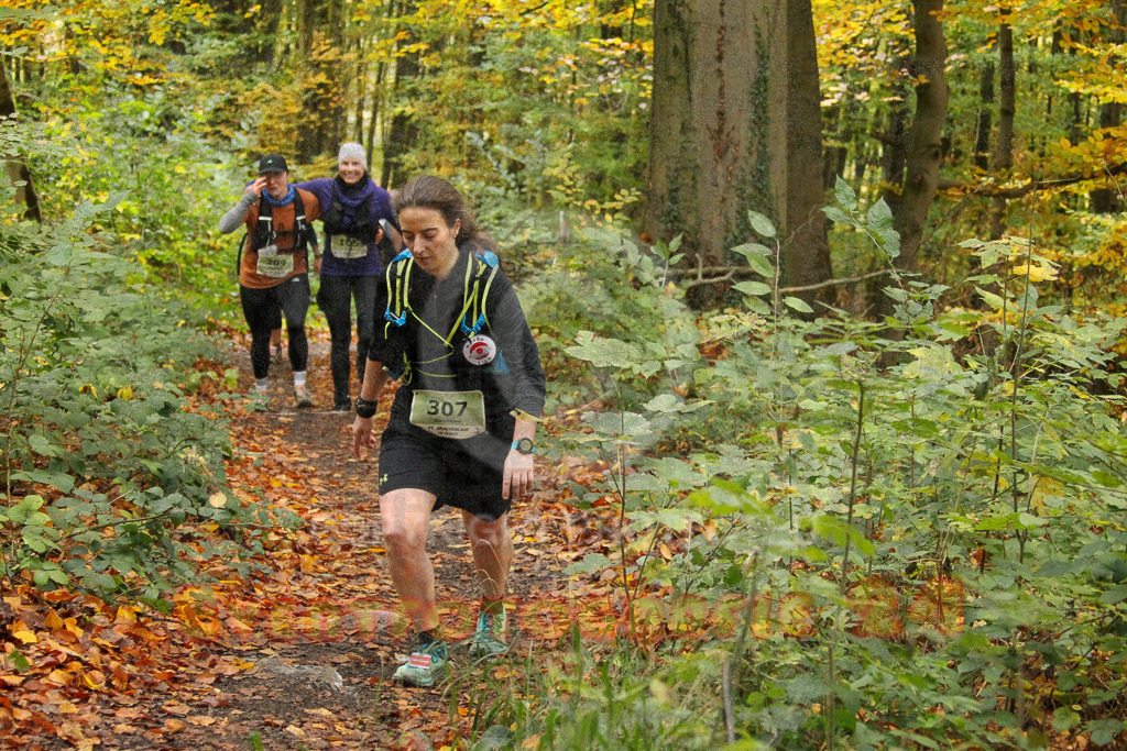 251026_1319_EV4_6776 | Sportfotografie im Rhein-Sieg Kreis, Köln, Bonn, NRW, Rheinland Pfalz, Hessen, etc. Unser Tätigkeitsfeld umfasst den Laufsport vom Volkslauf über den Marathon, Duathlon, Triathon bis zum Ultralauf wie Kölnpfad Ultra oder Schindertrail.