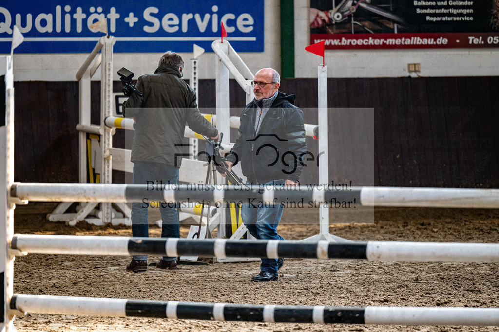 DOS_3747 | Entdecke hochwertige Reitturnierfotos von Foto Oger. Professionell, emotional und authentisch – jetzt Lieblingsmomente im Shop bestellen.Deutschlandweite Turnierfotografie. - Realisiert mit Pictrs.com