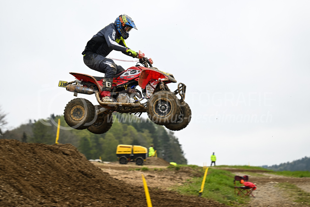 Motocross Schlatt bei Winterthur - 30. April 2023 | #181 Zienecker Thomas aus Klosterlechfeld (DE) auf Honda in der Kategorie Quad am Motocross Schlatt bei Winterthur, 30. April 2023. 
Instagram: @mx_schlatt | @mc_wila | @sam_schweiz
Bild: Sportfotografie Markus Aeschimann | www.markus-aeschimann.ch - Realisiert mit Pictrs.com