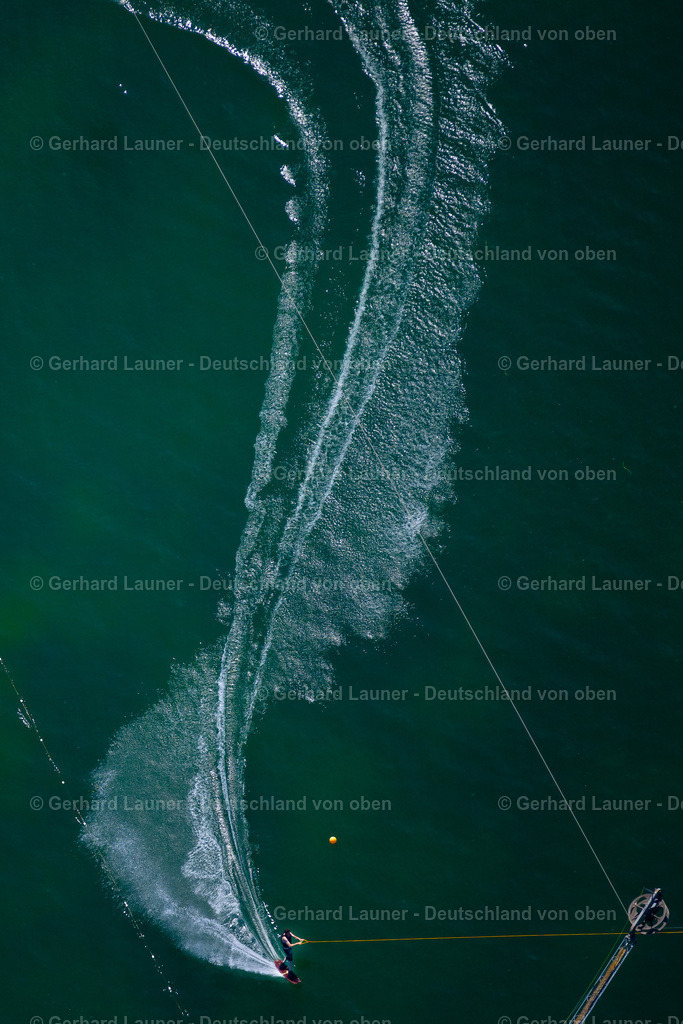 4045937 | ERFURT 14.06.2021 Freizeitzentrum der Wasserski - Rennbahn " Freizeit- und Erholungspark Nordstrand " in Erfurt im Bundesland Thüringen, Deutschland. Weiterführende Informationen bei: FREIZEIT- UND ERHOLUNGSPARK NORDSTRAND e.V.. // Leisure center of water skiing - racetrack " Freizeit- and Erholungspark Nordstrand " in Erfurt in the state Thuringia, Germany. Further information at: FREIZEIT- UND ERHOLUNGSPARK NORDSTRAND e.V.. Foto: Gerhard Launer