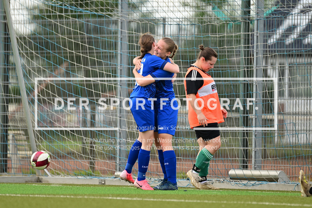 Fußball I Frauen I Saison 2024-2025 I Bezirksliga I 22. Spieltag I FSG 3 Meilen Altes Land - VfL Wingst I 042293 | Der Sportfotograf. - Realisiert mit Pictrs.com