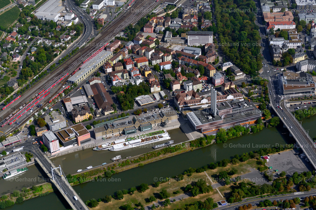 3650744 | Alter Hafen mit Heizkraftwerk