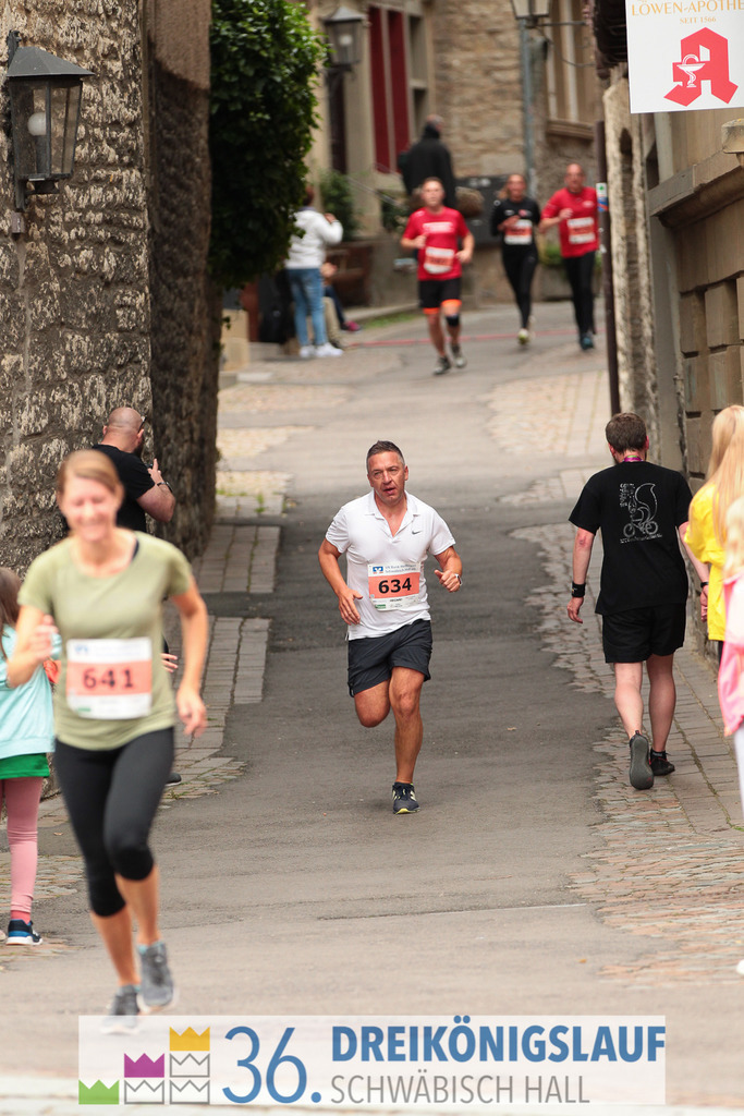 VR Bank Hauptlauf 10km | 3königslauf 2022 VR Bank Hauptlauf - Realisiert mit Pictrs.com