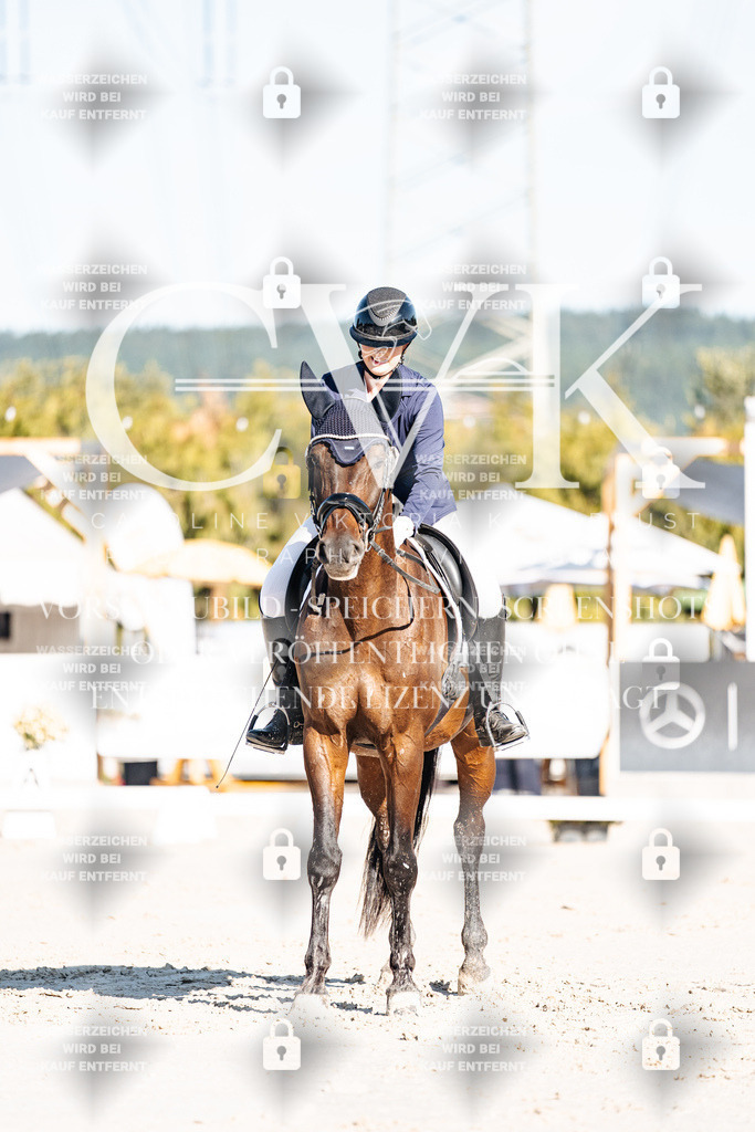 CK907392 | Turnierfotografie Pferdefotografie Trier Rheinland-Pfalz Pferdesport Reitsport Tierfotografie Sportfotografie Pferdevideo Pferdevideografie Equestrianvideography equestrianphotography  - Realisiert mit Pictrs.com