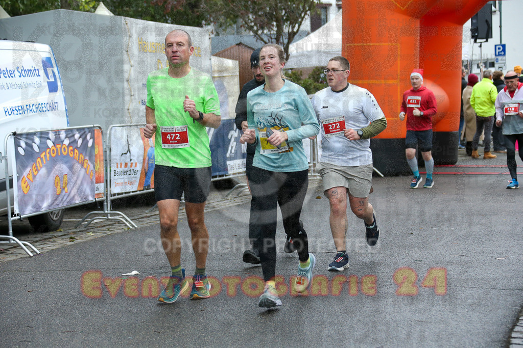 251130_1144_EX1_8528 | Sportfotografie im Rhein-Sieg Kreis, Köln, Bonn, NRW, Rheinland Pfalz, Hessen, etc. Unser Tätigkeitsfeld umfasst den Laufsport vom Volkslauf über den Marathon, Duathlon, Triathon bis zum Ultralauf wie Kölnpfad Ultra oder Schindertrail.