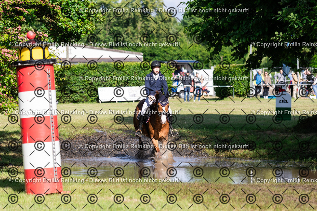 CL5A9889 | Emilia Reinking Fotografie - Realisiert mit Pictrs.com