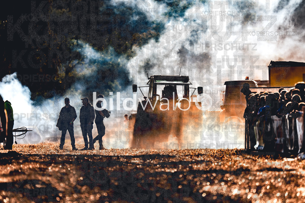 Trecker Treck Hohenhorn 2025 Pulling Party (779 von 2105) | BILDWALD - eine Auswahl an Bildern von Thomas Perrotton zum bestellen und genießen. Alle Bilder von Thomas Perrotton - Alle Bilder mit einer SONY Kamera gemacht - SONY TAMRON SIGMA PHOTOSHOP LIGHTROOM BILDWALD Online kaufen Bilderwald Wandbilder - Realisiert mit Pictrs.com