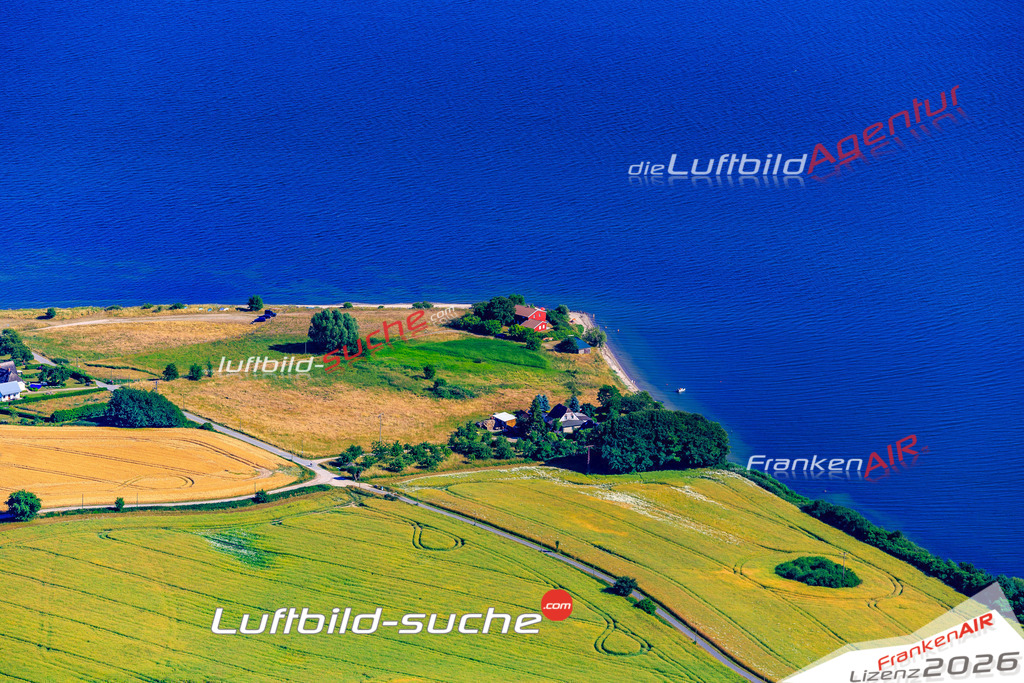 Die Luftbildaufnahme Muglitz - Putbus wurde 2018 mittels Flugzeug (keine Drohne) erstellt. Perfekte Schärfe und Druck- Auflösung- Garantiert!