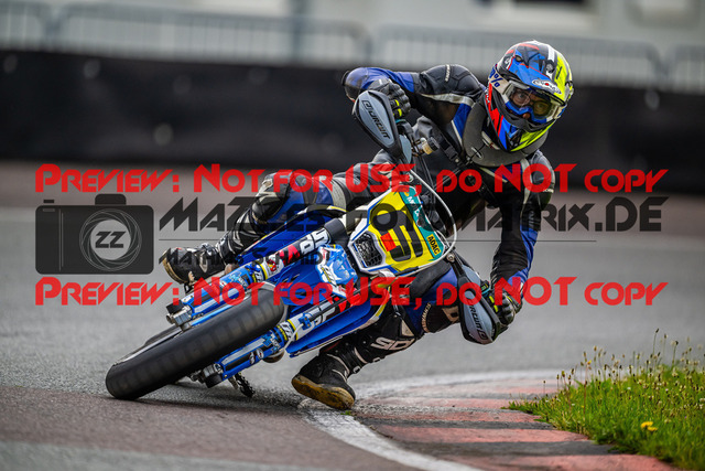 MaZZes_FotoMatrix_240621_6007705_0897 | BLAU