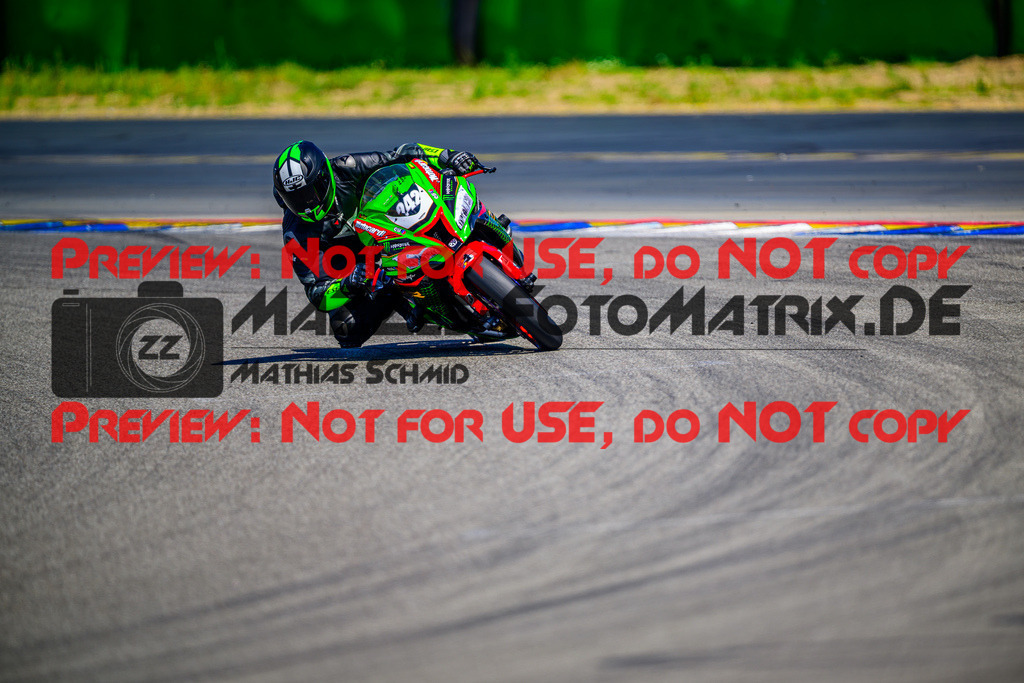 MaZZes_Fotomatrix_20250628_6007705_8348-2 | WEISS