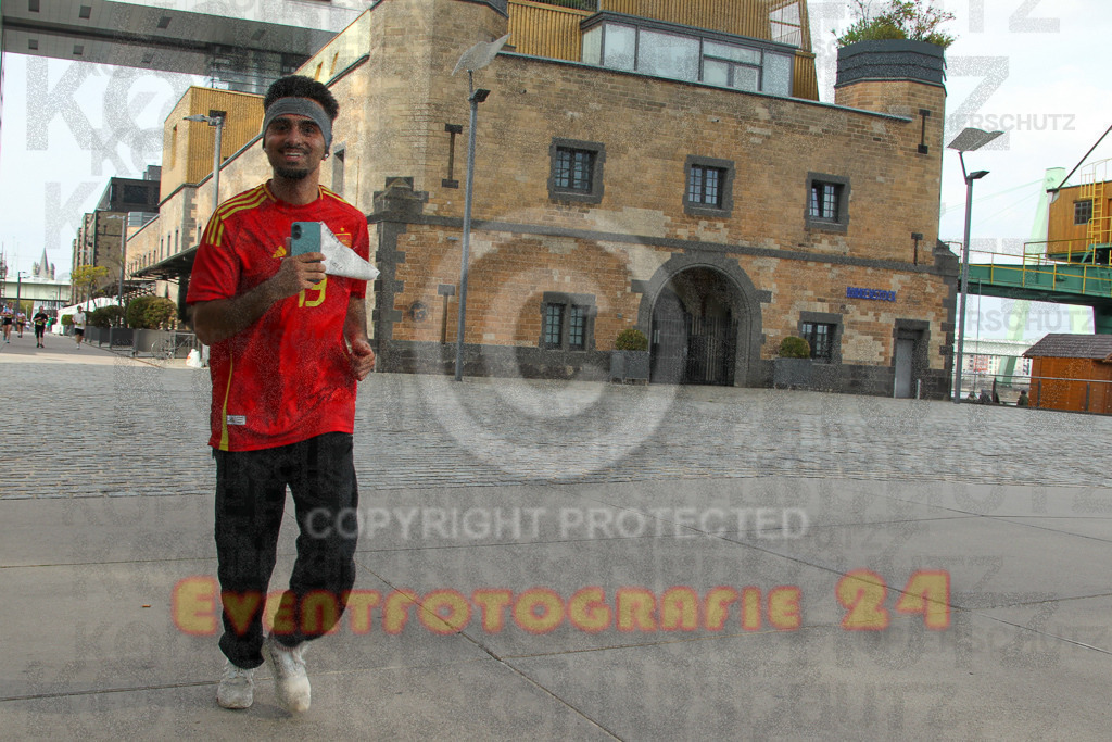 250920_1533_EV4_9119 | Sportfotografie im Rhein-Sieg Kreis, Köln, Bonn, NRW, Rheinland Pfalz, Hessen, etc. Unser Tätigkeitsfeld umfasst den Laufsport vom Volkslauf über den Marathon, Duathlon, Triathon bis zum Ultralauf wie Kölnpfad Ultra oder Schindertrail.