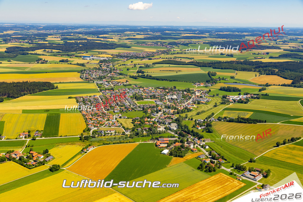 Aktuelles Luftbild von Bonbruck Bodenkirchen - Die Luftaufnahme wurde 2022 mittels UL-Flugzeug erstellt ( keine Drohne ) - hochauflösende Kamera-Systeme von  Canon -Beste Qualität - Für grossformatige Ausdrucke geeignet. Die Geschenkidee !