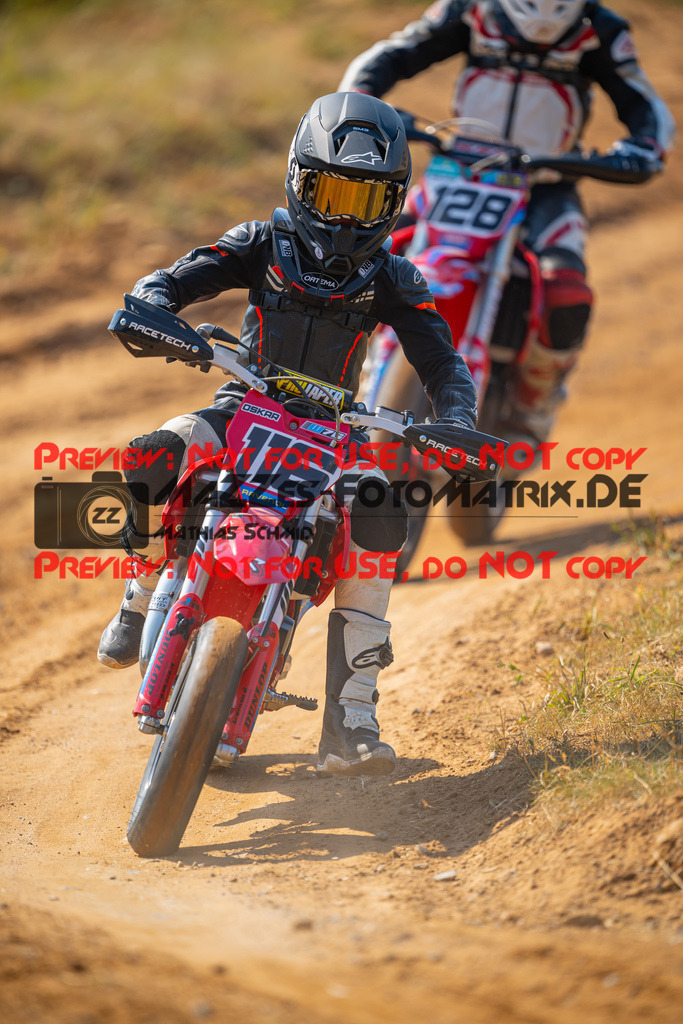 MaZZes-Fotomatrix-20260815-605100 | ROOKIES