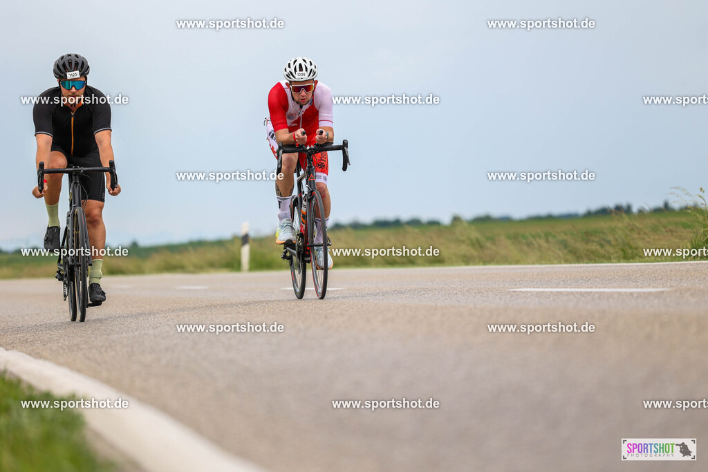 BR8A4119 | Stadttriathlon Erding 2025. #yourpictrs #sportshot_your_pictrs @Sportshotphotography #stadttriathlonerding Copyright: www.sportshot.de