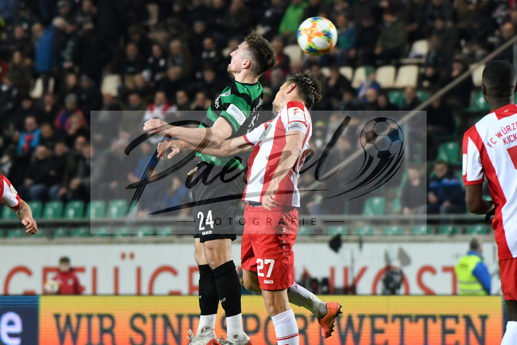 20200214_SCPFWK_0065 | Fussball, Herren: Luca Schnellbacher (SC Preussen Muenster) und Sebastian Schuppan (FC Wuerzburger Kickers) im Zweikampf waehrend des Spiels der 3. Liga zwischen SC Preussen Muenster und FC Wuerzburger Kickers im Preussenstadion am 14.02.2020 in Muenster, Deutschland.DFB / DFL REGULATIONS PROHIBIT ANY USE OF PHOTOGRAPHS AS IMAGE SEQUENCES AND/OR QUASI-VIDEO. - Realisiert mit Pictrs.com