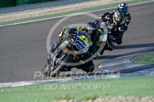 2022_05_09_PBK_18734 | Sportfotografie; SlowMotion; Video; Rennstrecke; Hafeneger; Speer; Racing; RSE; BMW; CBO; Trackday; Motorsportarena; Hockenheimring; Brno; Most; Barcelona; Valencia