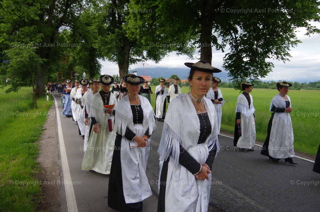IMGP5990 | fotografiert von Axel PollmannLeonhardi Wallfahrt Benediktbeuern und Murnau, Fronleichnam, Fasching, Landschaft im Loisachtal und Benediktbeuern  - Realisiert mit Pictrs.com