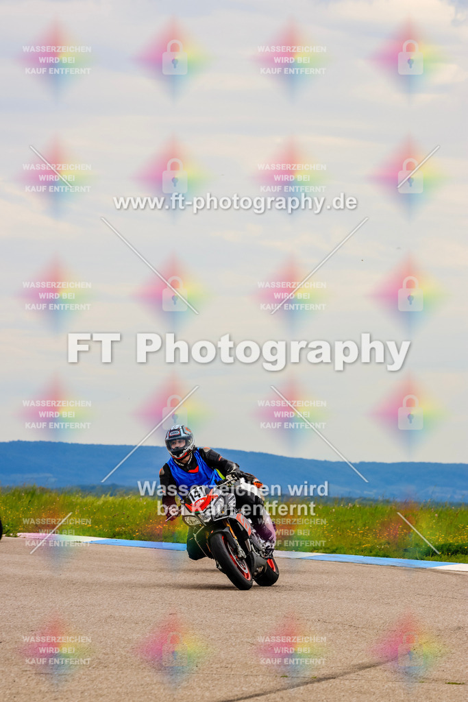 MotoTeam-2984 | Hier findet Ihr Bilder von Touristenfahrten auf der Nürburgring Nordschleife oder von anderen Veranstaltungen die ich besucht habe. Viel Spass beim Durch Schauen 