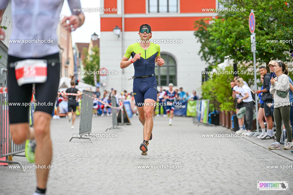 SZI_5810 | Stadttriathlon Erding 2025. #yourpictrs #sportshot_your_pictrs @Sportshotphotography #stadttriathlonerding Copyright: www.sportshot.de