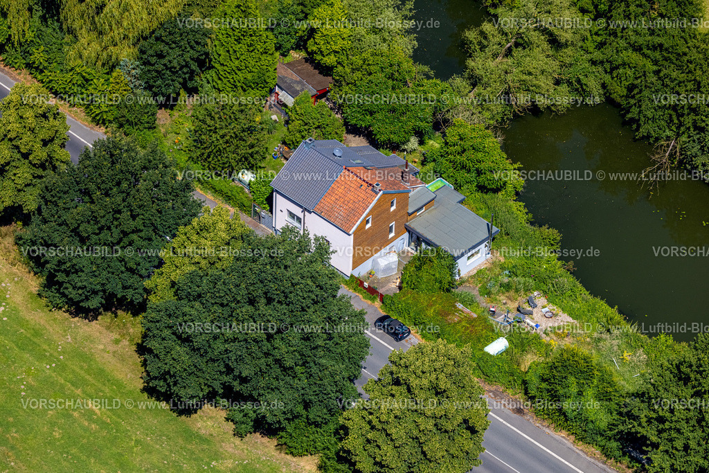 Hamm240706796 | Luftbild, Wohnhaus Lippestraße 119a am Fluss Lippe, Wiesen und Felder und grüne Bäume, Uentrop, Hamm, Ruhrgebiet, Nordrhein-Westfalen, Deutschland