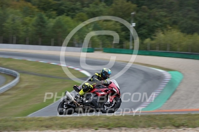 2024_09_15_PBK_32268 | Sportfotografie; SlowMotion; Video; Rennstrecke; Hafeneger; Speer; Racing; RSE; BMW; CBO; Trackday; Motorsportarena; Hockenheimring; Brno; Most; Barcelona; Valencia