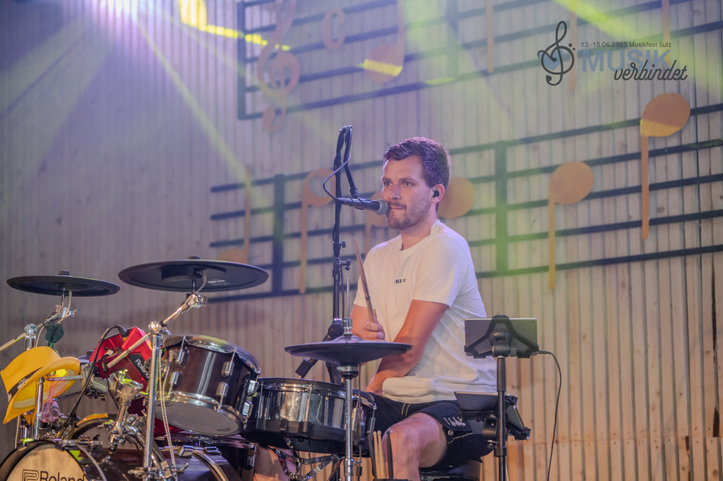 DSC_3597 | "Fussifoto.com – Ihr Ansprechpartner für hochwertige Fotografie! Entdecken Sie kreative Bilder und professionelle Dienstleistungen. Kontaktieren Sie uns für Ihre Projekte!"