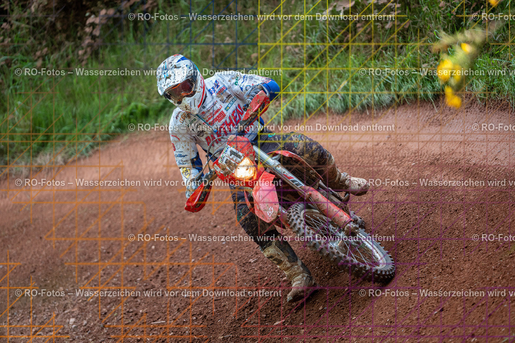 Wolfshausen 4 Lauf -1226 | Sportfotografie von RO-Fotos: Motorsport, Motocross, Enduro, Laufveranstaltungen und Triathlon. Professionelle Fotos von Sportlern und Events. - Realisiert mit Pictrs.com