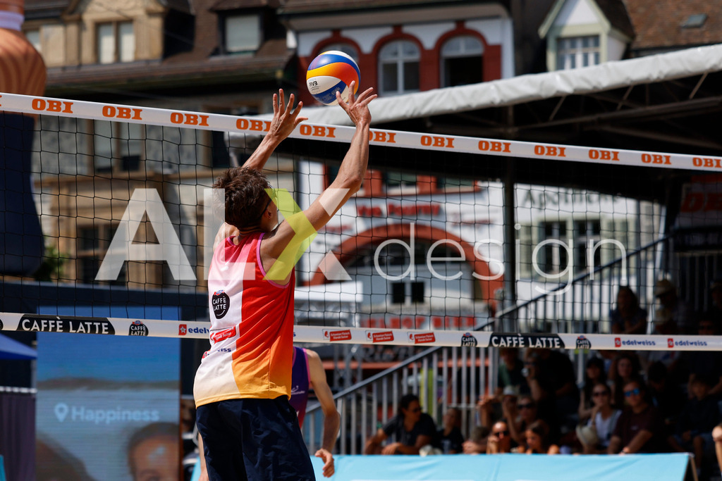 Obi BeachTour 2026 - Basel | BASEL, SWITZERLAND - JULY 19: LUC EMANUEL FLÜCKIGER (SUI) during the Obi BeachTour 2026 match between DILLIER / FLÜCKIGER (SUI) and HAGENBUCH / HAUSSENER (SUI) at Barfüsserplatz on July 19, 2026 in Basel, Switzerland. - Realisiert mit Pictrs.com