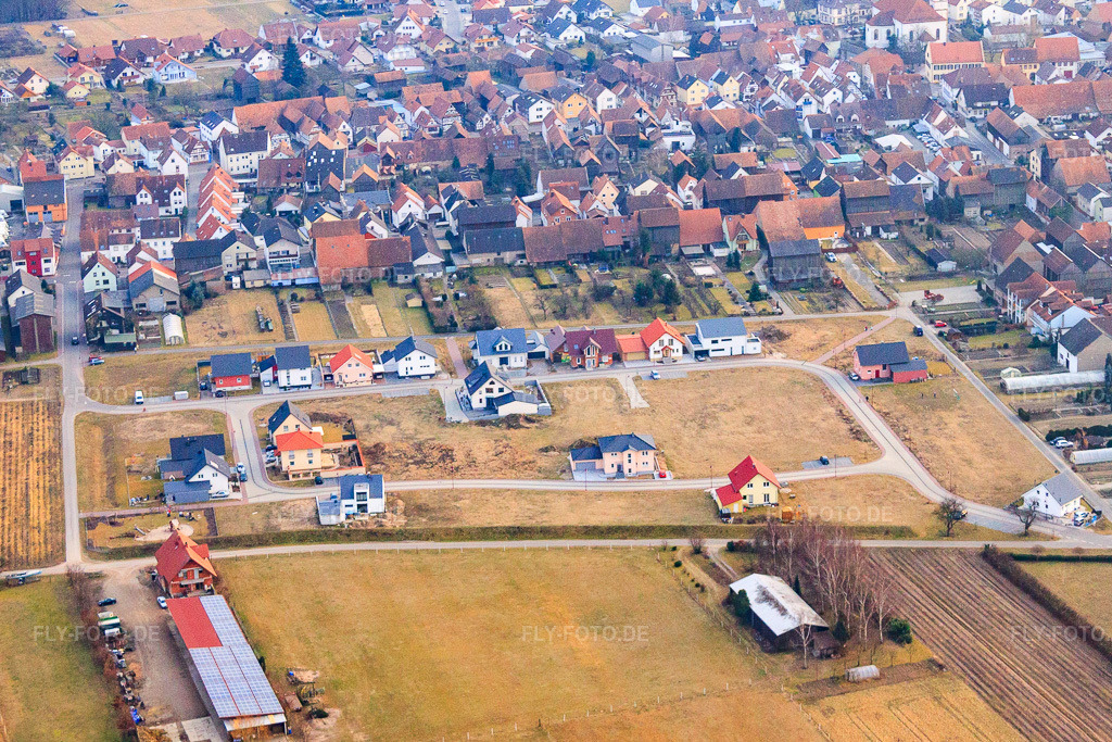 Luftbild: Neubaugebiet Pfarrer-Anselm-Straße in Hatzenbühl im Bundesland Rheinland-Pfalz in Deutschland. Foto: IMG_48884.jpg vom 03.03.2012 durch Werner Riehm/FLY-FOTO.de