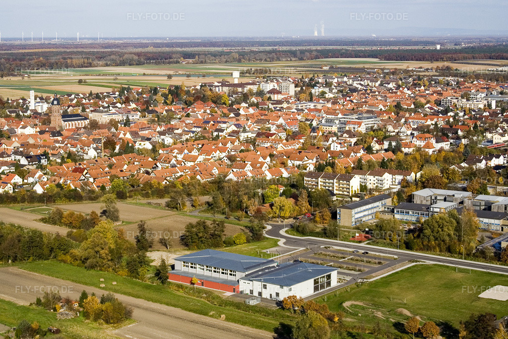 Luftbild: Bienwaldhalle Kandel in Kandel im Bundesland Rheinland-Pfalz in Deutschland. Foto: IMG_8872.jpg vom 05.11.2007 durch Werner Riehm/FLY-FOTO.de