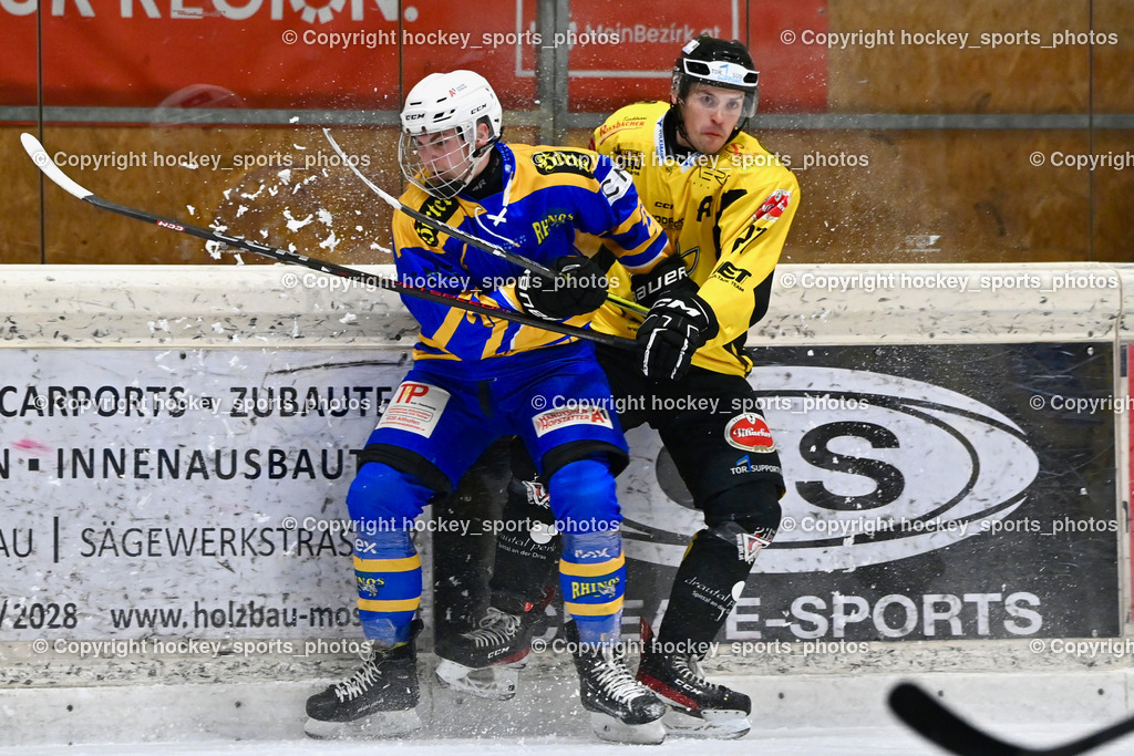 EC MET PHOTOVOLTAIK HORNETS SPITTAL vs. EHC Althofen  | #27 Moser Daniel EC Hornets Spittal, #24 Rainer Oliver 1. EHC ALTHOFEN, EC MET PHOTOVOLTAIK HORNETS SPITTAL vs. EHC Althofen , EC MET PHOTOVOLTAIK HORNETS SPITTAL vs. EHC Althofen  am 25.01.2025 in Villach (Stadthalle Villach), Austria, (Photo by Bernd Stefan)