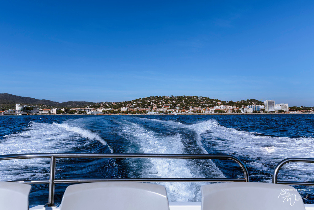 Sainte Maxime | Herzlich willkommen auf meiner Seite! Ich bin Elke Wallnisch, Deine Fotografin für lichtstarke Momente. Der Name steht für alles, was mich mit der Fotografie verbindet: Das Licht und seine machtvolle Wirkung auf eine Situation oder unsere Stimmung - Realisiert mit Pictrs.com