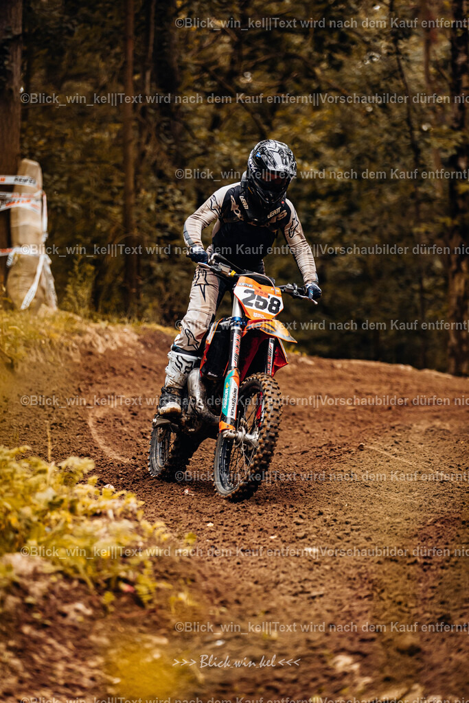 E68A5702 | blick_win_kel