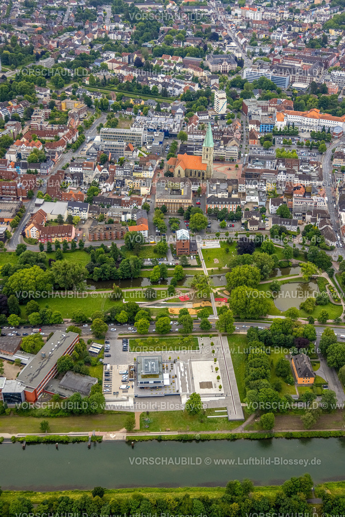 Hamm220604223 | Luftbild, Neues Wassersportzentrum an der Adenauerallee sowie Sichtachse mit Nordringpark und evang. Pauluskirche, Mitte, Hamm, Ruhrgebiet, Nordrhein-Westfalen, Deutschland