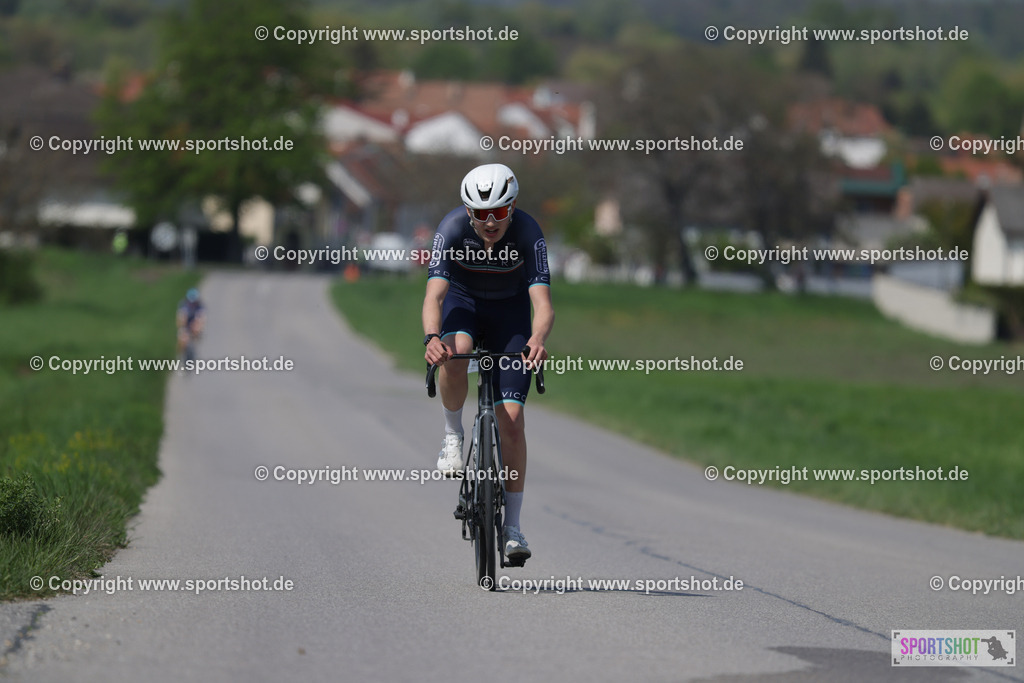 368A4186 | Neusiedlersee Radmarathon 2026@sportshot_your_pictrs #yourpictures#roadtowm2029 #nrm #neusiedlerseeradmarathon #neusiedlersee #neusiedlerseetourismus #burgenland #mörbisch #nrm26 #burgenlandtourismus #voglundco #poweredbyburgenlandtourismus #radsport #rad #marathon #ucigranfondo #visitburgenland #ucigranfondoworldseries