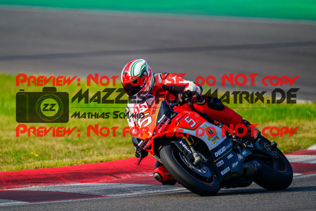 MaZZes_FotoMatrix_240725_6007705_7810 | BLAU